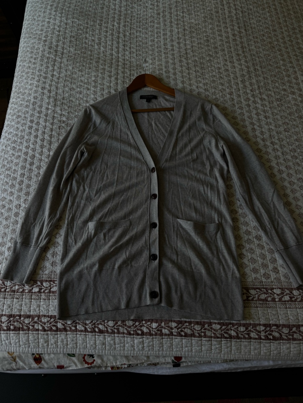 Banana Republic Grey 100% Merino Wool Cardigan – Size S